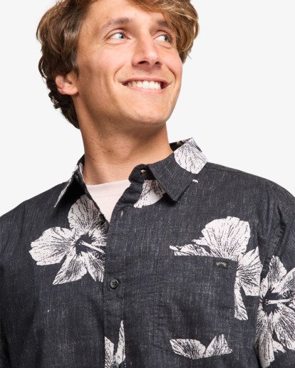 Sundays Hi - Short Sleeve Shirt for Men  24A041630