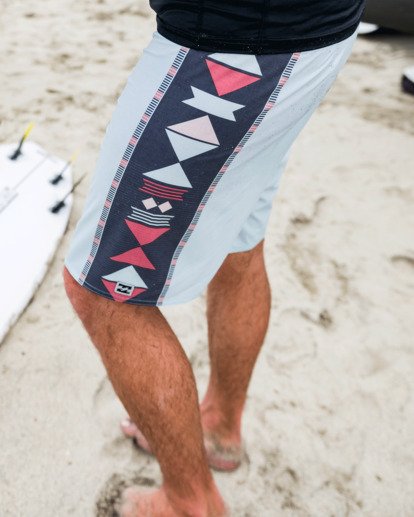 Sundays 18.5"- Airlite Performance Boardshorts for Men  24A081501