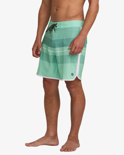 73 Pro 17" - Board Shorts for Men  24A081509