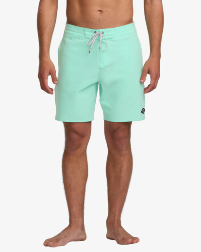 Every Other Day 17.5" - Lo Tides Boardshorts for Men  24A081513