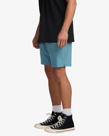 Surftrek 17" - Elastic Waist Walkshorts for Men  24A321503