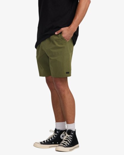 Surftrek 18" - Elastic Waist Walkshorts for Men  24A321509