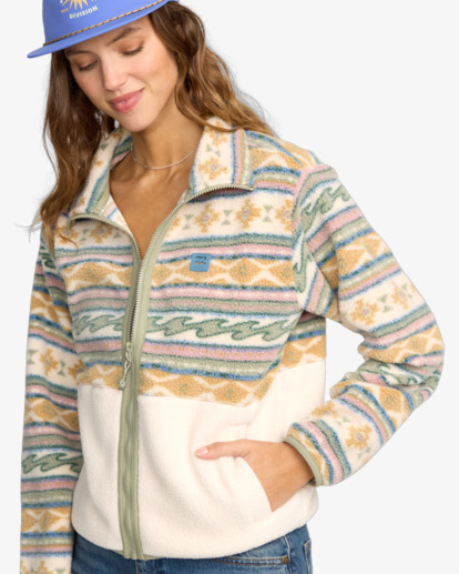 Rock Jetty Mock Neck  24B483503