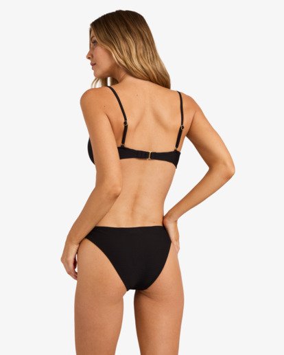 Tanlines V Bralette - Bikini Top for Women  24O183571