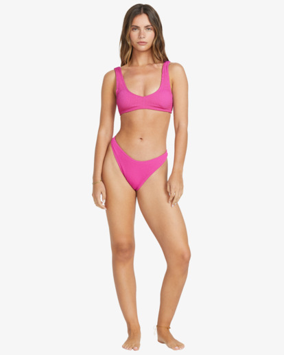 Summer High Hike  24O231521