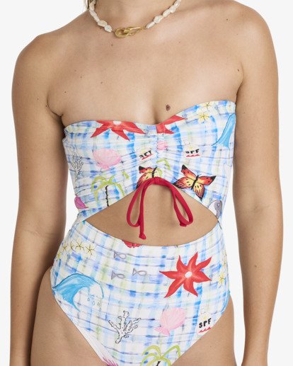 Lottie Hall  24O301612