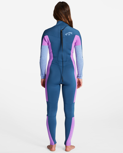 3/2mm Synergy - Back Zip Wetsuit for Women  ABJW100140