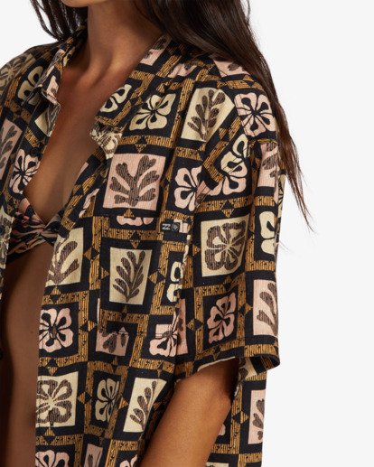 Tiki Reef Hemp - Short Sleeve Shirt for Women  ABJWT00489