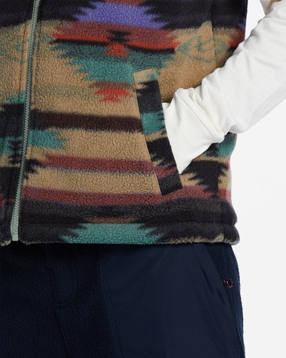 Trail Vest - Reversible Zip-Up Vest for Men  ABYFT00356