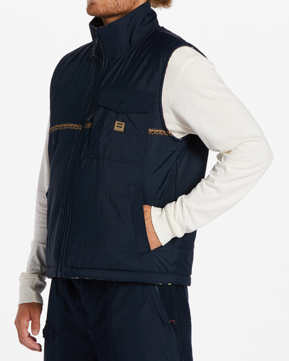 Trail Vest - Reversible Zip-Up Vest for Men  ABYFT00356