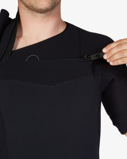 billabong, 2/2mm Revolution Natural - Chest Zip GBS Wetsuit for Men, BLACK (blk) 2/2mm Revolution Natural - Chest Zip GBS Wetsuit for Men  ABYW300117