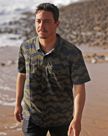 Surftrek Perf - Short Sleeve Shirt for Men  ABYWT00195