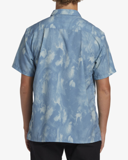 Surftrek Perf - Short Sleeve Shirt for Men  ABYWT00195