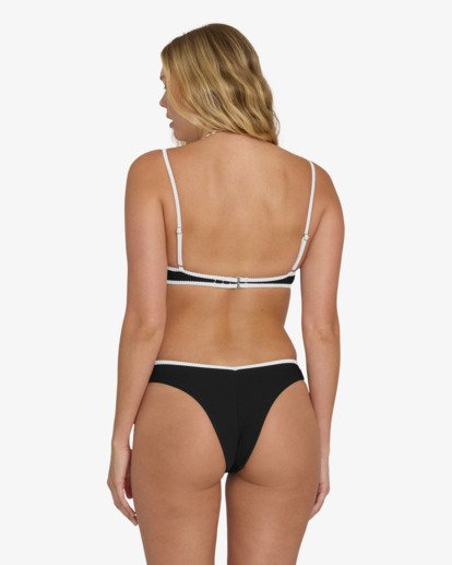 Tanlines Jaclyn Crop  BL000268