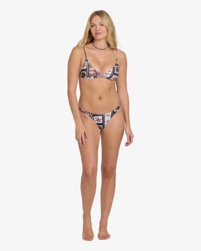 Stay Grounded Sunni  BL000318W