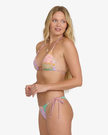 Dreamy Daze RV Multi Tri  BL000351W
