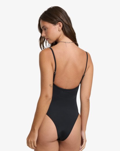 Sol Searcher Isla One-Piece  BL000992W