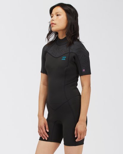 2/2mm Synergy 2021 - Back Zip Short Sleeve Springsuit for Women  C42G58BIP2