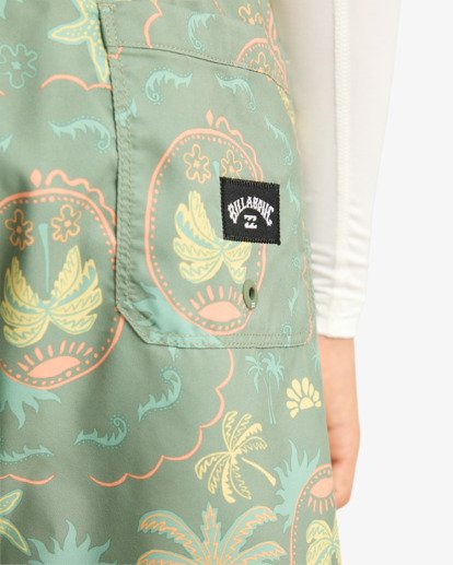 Vacay Layback - Swim Shorts for Boys 8-16  EBBJV00131