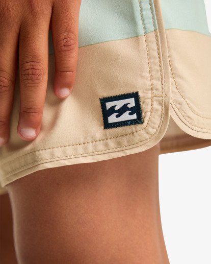 73 Layback  EBBJV00134