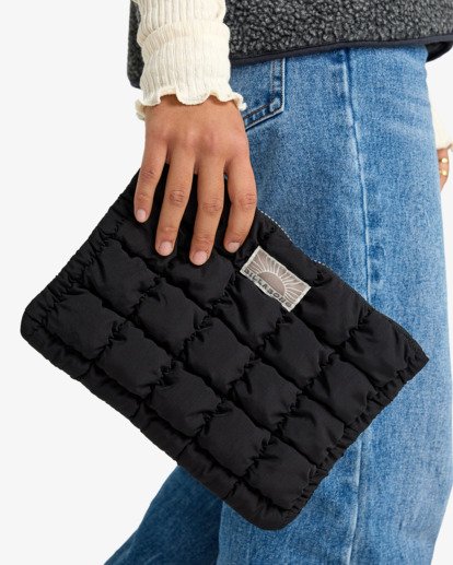 Winter Escape - Pouch for Women  EBJAA00130
