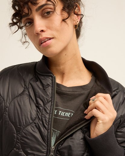 Cuesta Bomber  EBJJK00196