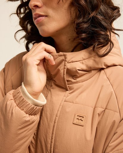 HIGH ROUTE HOOD  EBJJK00204