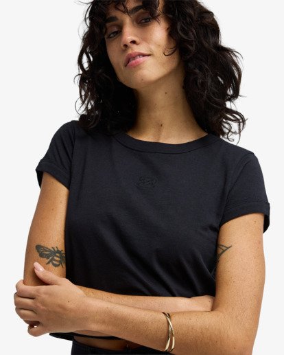 Daily - Fitted T-Shirt for Women  EBJKT00120