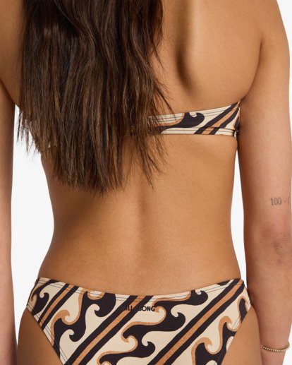 Dark Wave Hike - Skimpy Bikini Bottoms for Women  EBJX400161