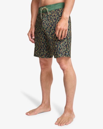 Sundays Pro - Boardshorts for Men  EBYBS00132