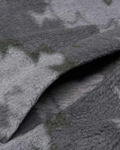 Boundary Mock Neck  EBYPF03003