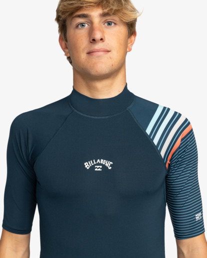 Contrast - Short Sleeve UPF 50 Rash Vest for Men  EBYWR00114