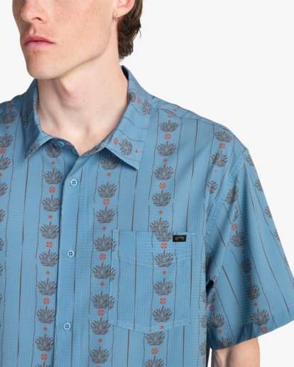 Surftrek Perf  EBYWT03023