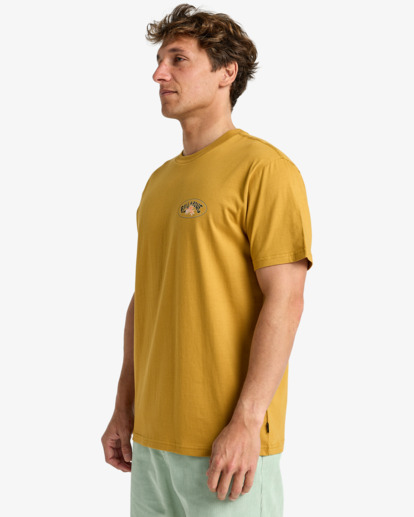 billabong, Orbit - Premium 26/1, 160G Short Sleeve T-Shirt for Men, VINTAGE GOLD (cmf0) Orbit - Premium 26/1, 160G Short Sleeve T-Shirt for Men  EBYZT00344