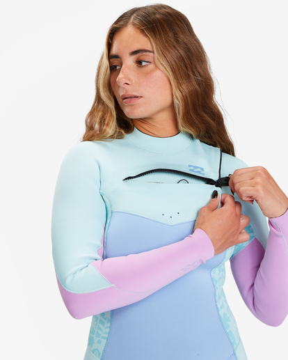 billabong, 4/3mm Synergy 2022 - Chest Zip Wetsuit for Women, ICEBERG (2574) 4/3mm Synergy 2022 - Chest Zip Wetsuit for Women  F44F34BIF2