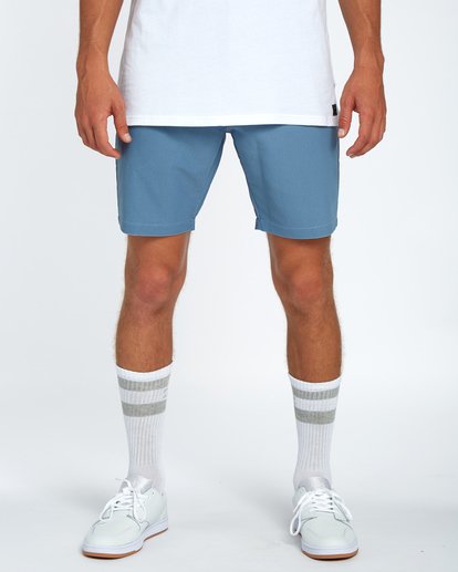Outsider X Surf Cord Submersibles Walkshort 19 Inches  H1WK06BIP8