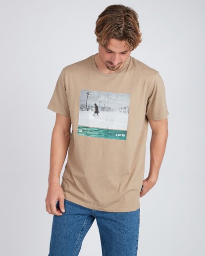Swell Seeker T-Shirt  L1SS12BIF8