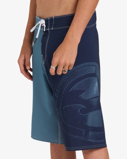 SPEC INVERT PRO  UBYBS00219