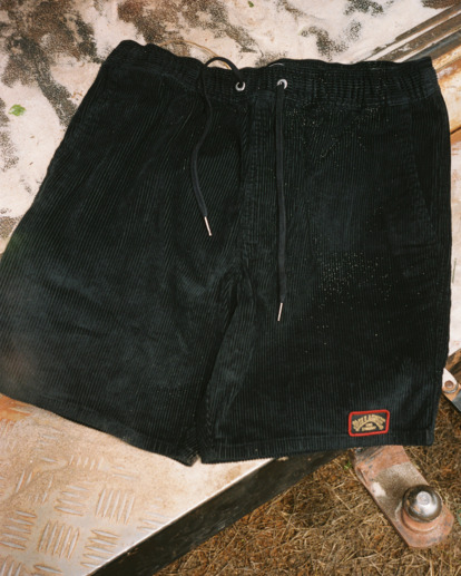 King Stingray Larry Cord 18" - Corduroy Walk Short for Men  UBYWS00125