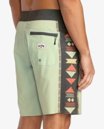 10 Sundays 18.5"  24A081501 Billabong