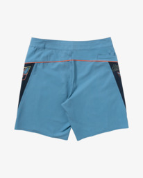 2 Straddie Pro 20" - Performance Board Shorts for Men Blue 24A081521 Billabong