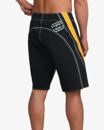 6 Fluid 2K Pro 21" - Performance boardshort voor Heren Black 24A081522 Billabong