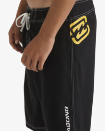 10 Bracket Pro 21" - Boardshorts für Männer Schwarz 24A083576 Billabong