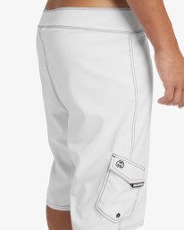 9 Bio Og Pro 21" - Boardshorts für Männer Weiss 24A084501 Billabong