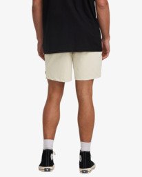 2 Surftrek Plus 19" - Elastic Waist Walkshorts for Men Black 24A321502 Billabong