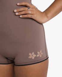 5 1mm Wave Walker Mini - Sleeveless Springsuit for Women Brown 24BW193508 Billabong