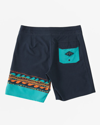 2 Burleigh Pro - Performance Board Shorts for Men  ABYBS00373 Billabong