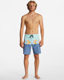 3 Tribong Pro - Boardshorts de desempenho para Homem Azul ABYBS00389 Billabong