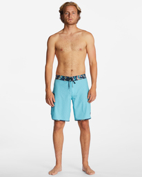 3 73 Pro - Boardshorts de desempenho para Homem Azul ABYBS00390 Billabong