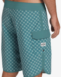 6 73 Pro 19" - Boardshorts für Männer Blau ABYBS00463 Billabong